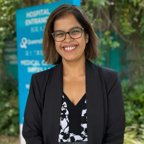 Dr Deepa Iyer